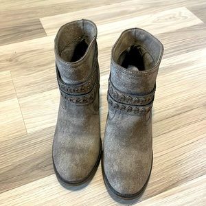 Mia Girl Ankle Booties USED